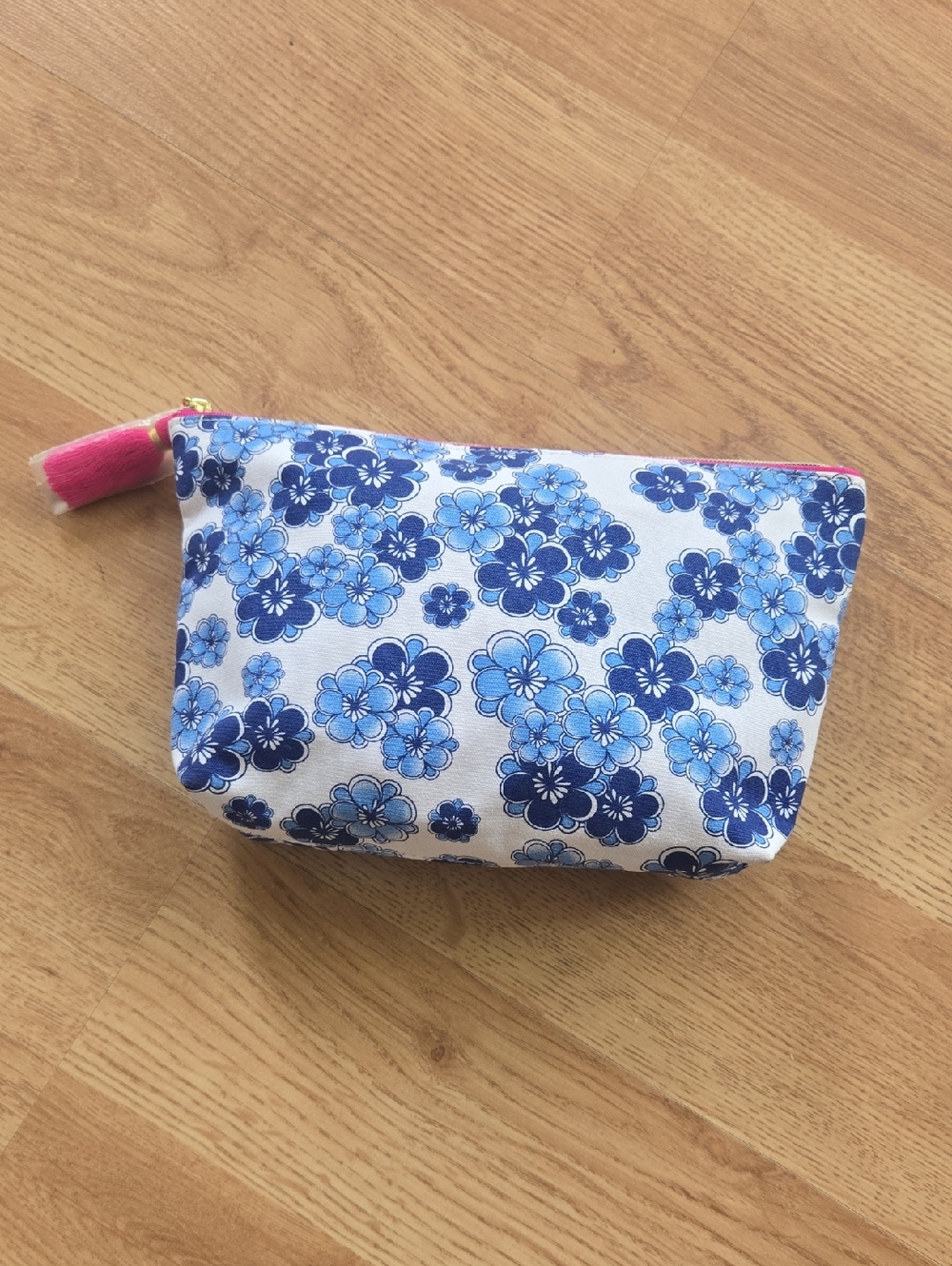 🧁Estee Lauder Cosmetic Bag